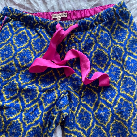 Juicy Couture tuxedo style blue and gold flannel pajama set w/ pink piping Small - Picture 13 of 16